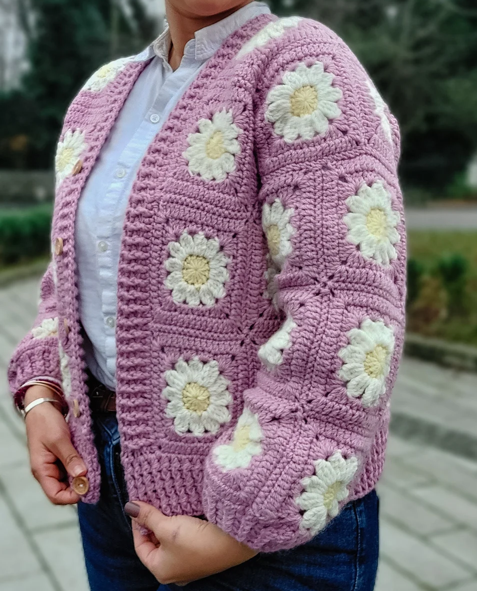 ๐ผ Daisy Dreams Cardigan Pattern