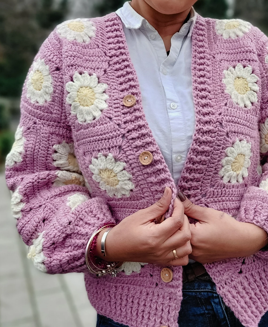 ๐ผ Daisy Dreams Cardigan Pattern